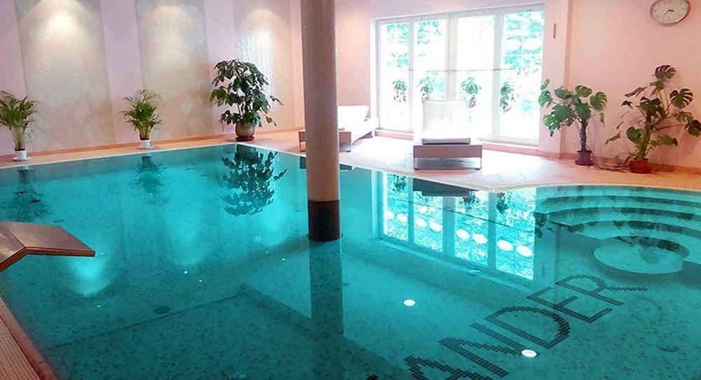 Willa Alexander Resort & Spa - Caloroczny Kryty Basen Mielno  Exterior foto